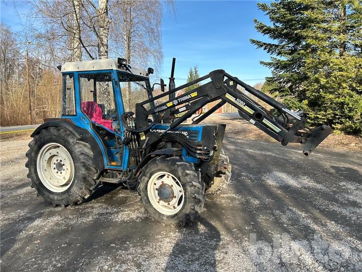 Traktor NEW HOLLAND 45-66/3435 - industritorget.se